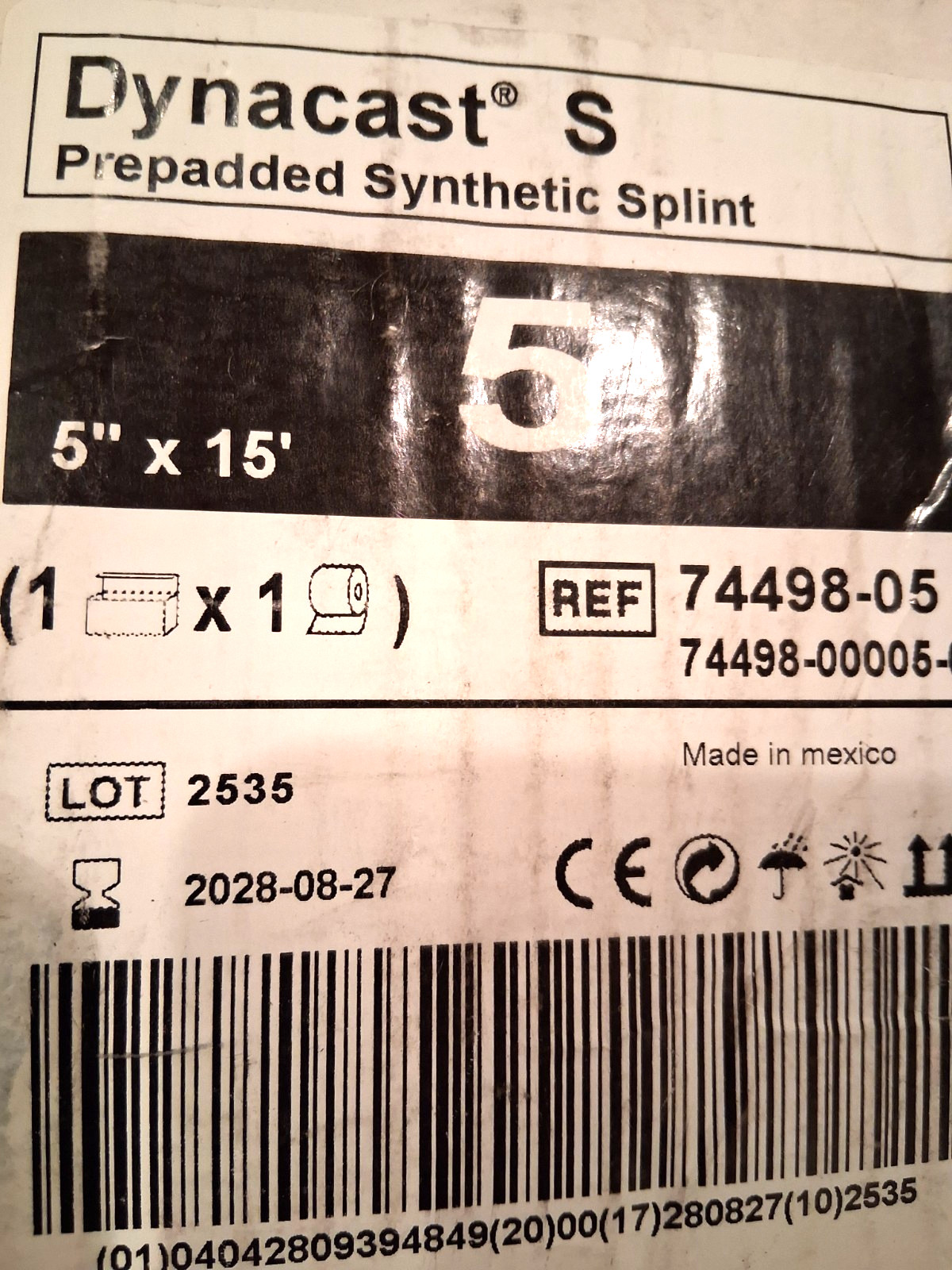 NEW in box Dynacast S Prepadded Synthetic Splint 5″ x 15′ REF 74498-05