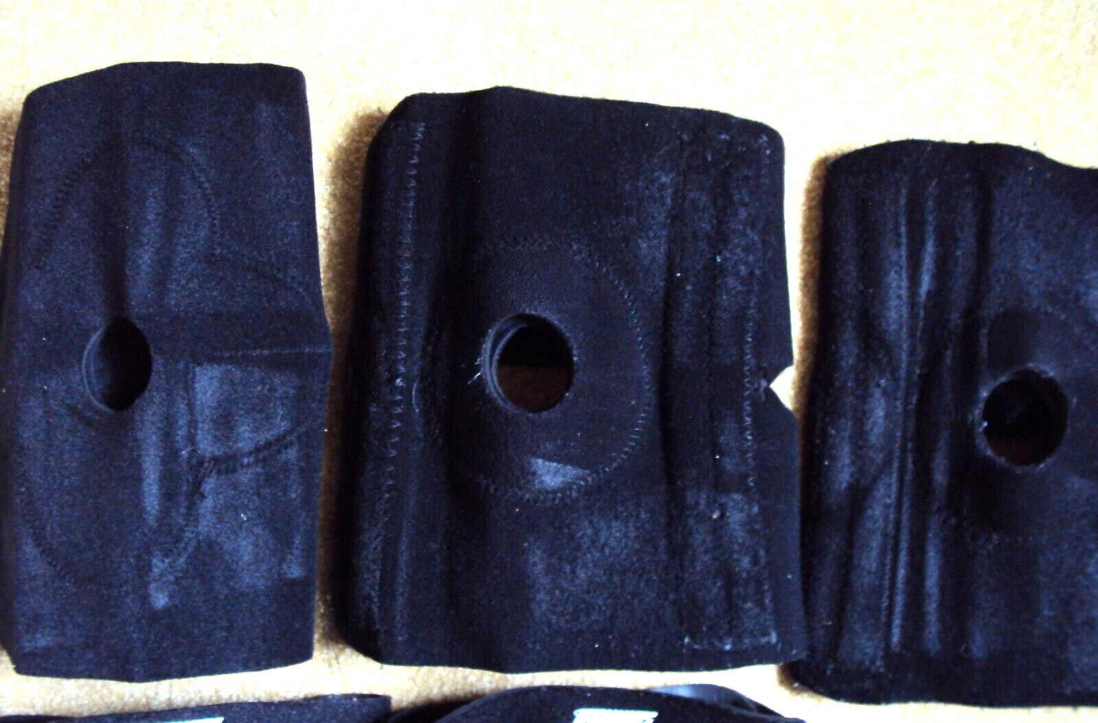 3 KNEE BRACES Patella ACL Meniscus Supports Reinforced Center MEDIUM