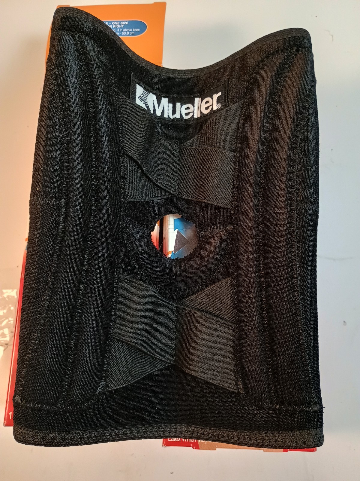 *NEW *Mueller Self Adjusting Knee Stabilizer *Black *One Size Max Support #6463