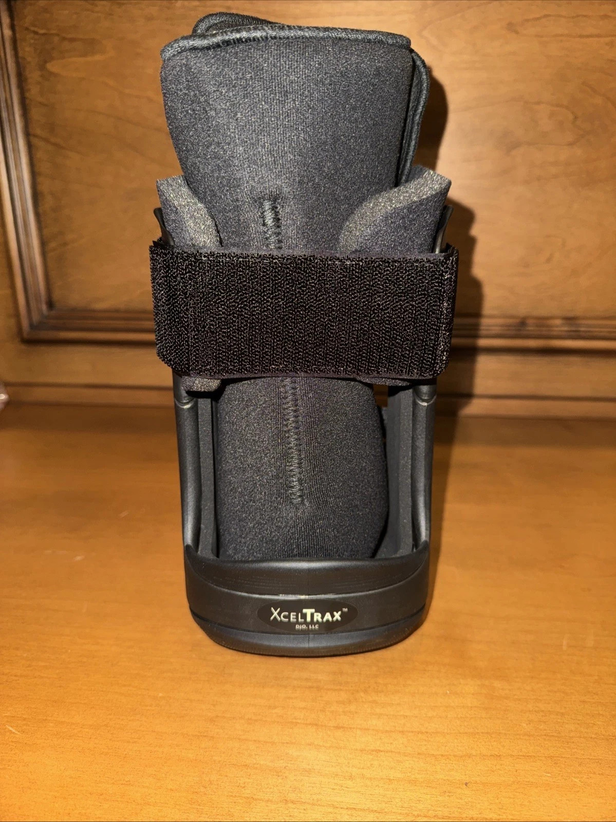 ProCare Xceltrax Air Ankle Walker Boot, Size Small – Orthopedic