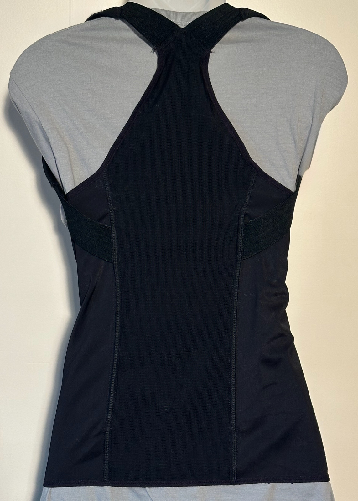 Women Back Braces Posture Corrector (XL). Pre-owned