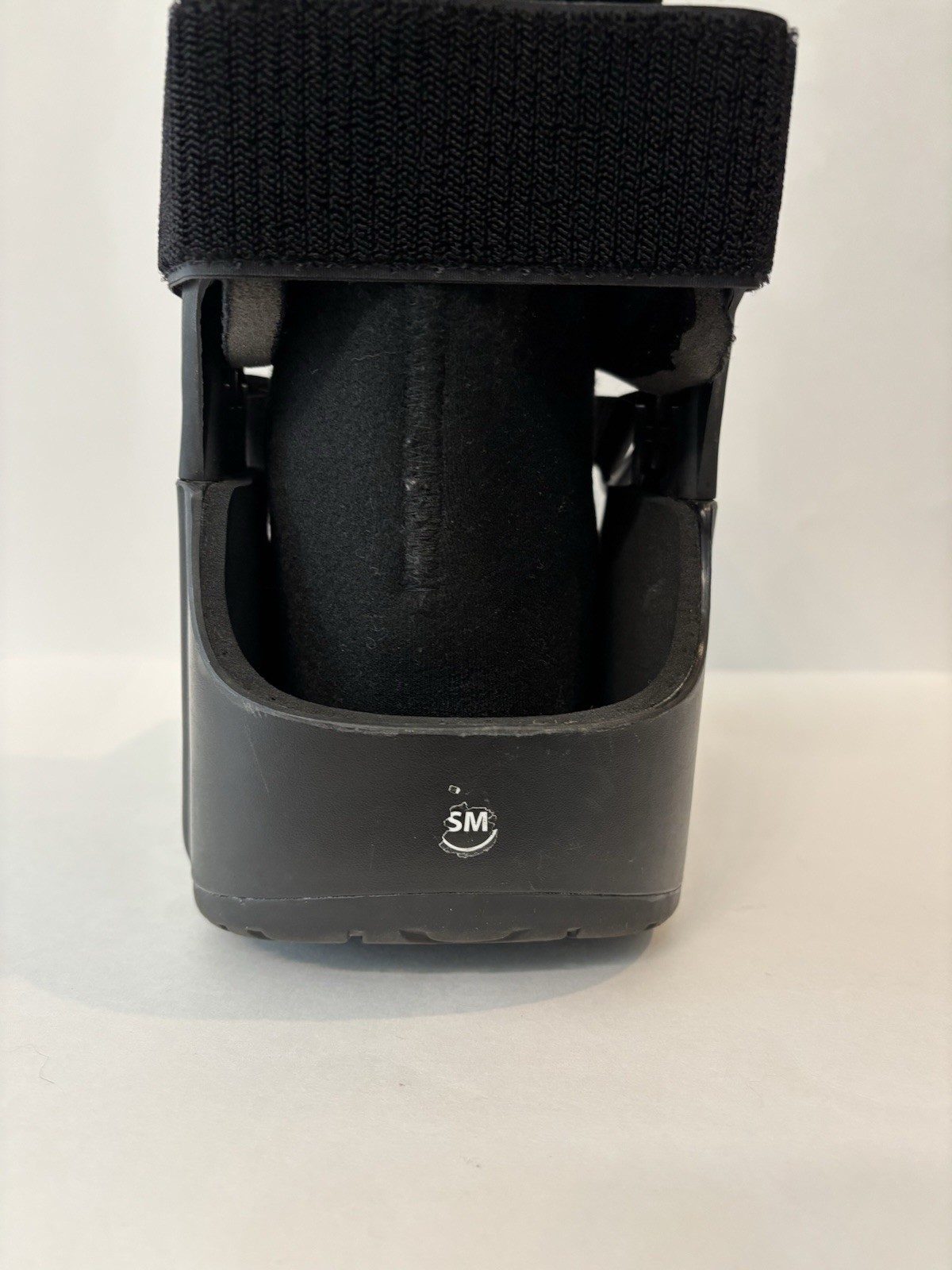 United Ortho Short Cam Walker Fracture Boot, Small, Black