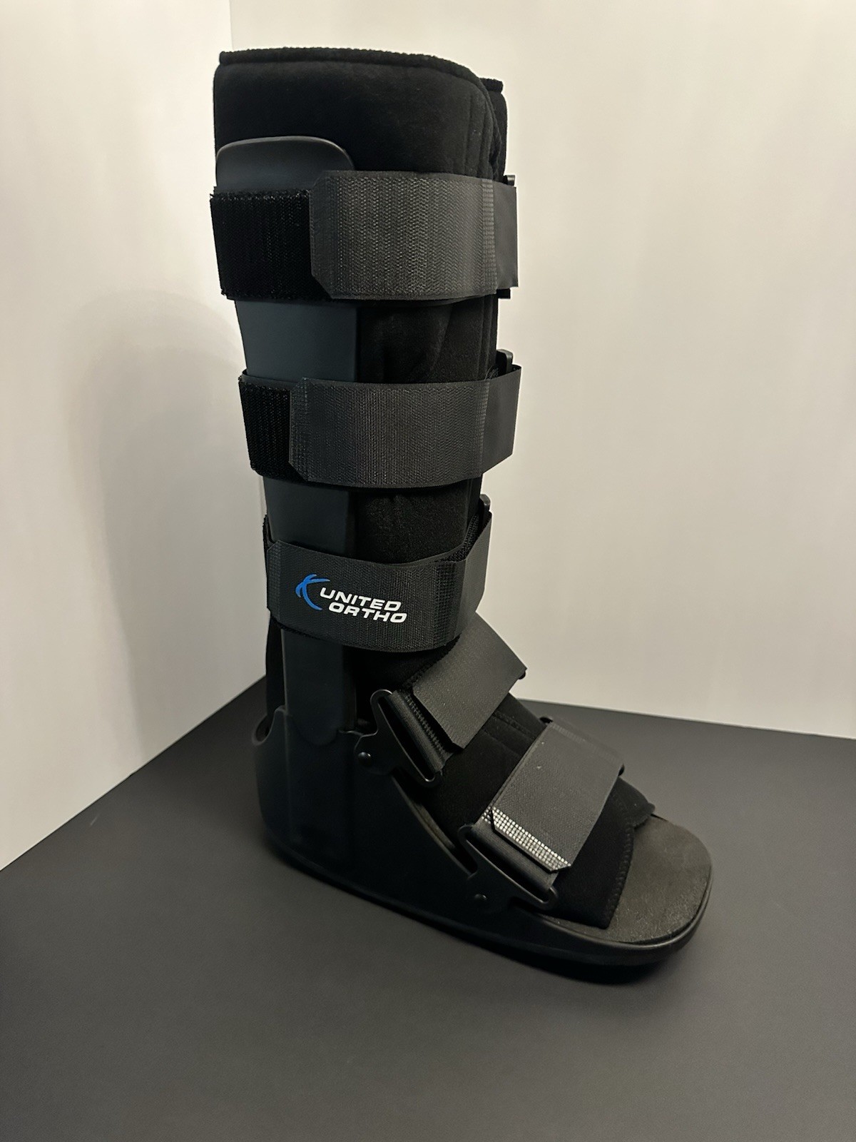 New united ortho cam walker fracture boot Medium See Size Chart Pic