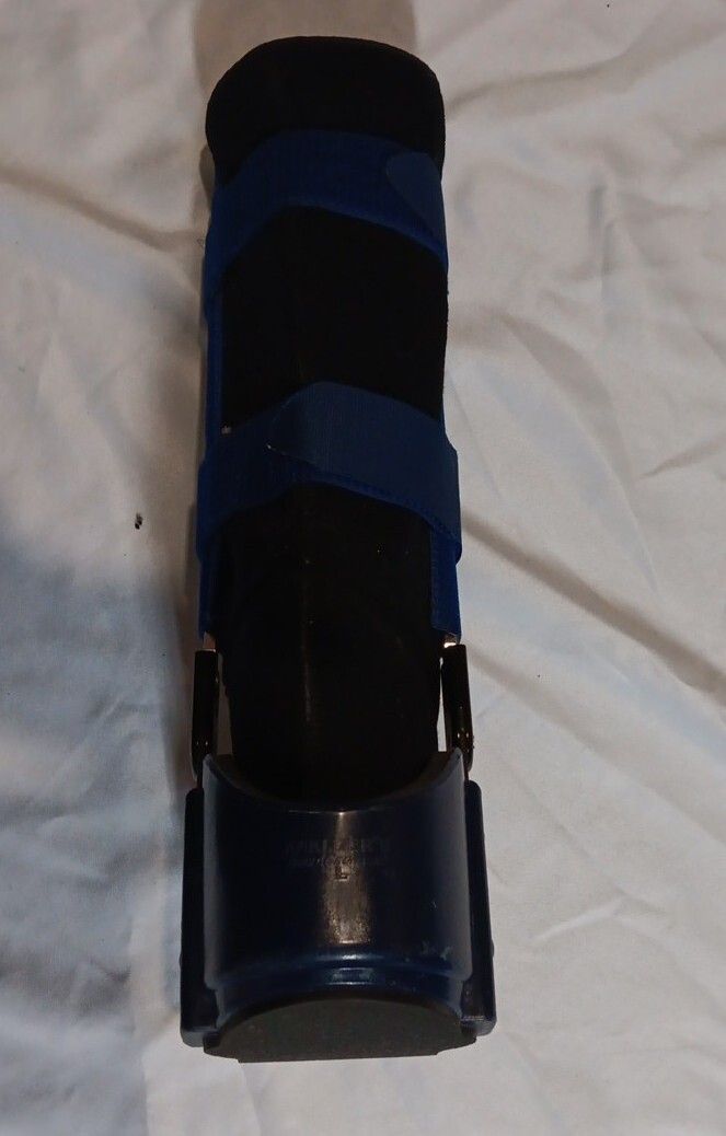 Bird and Cronin- Anklizer 2 Stablizing Boot- Blue and Black