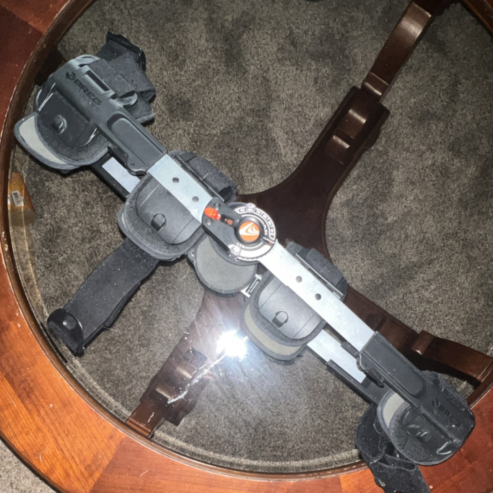 Breg T-Scope Premier Adjustable Knee Brace Black Metal Foam Stabilization