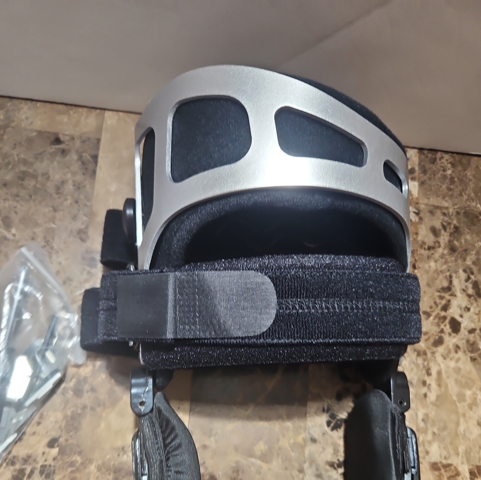 ISO Preferred OA Dual Upright ROM Hinge Knee Brace Medium ISO-KN221L NEW