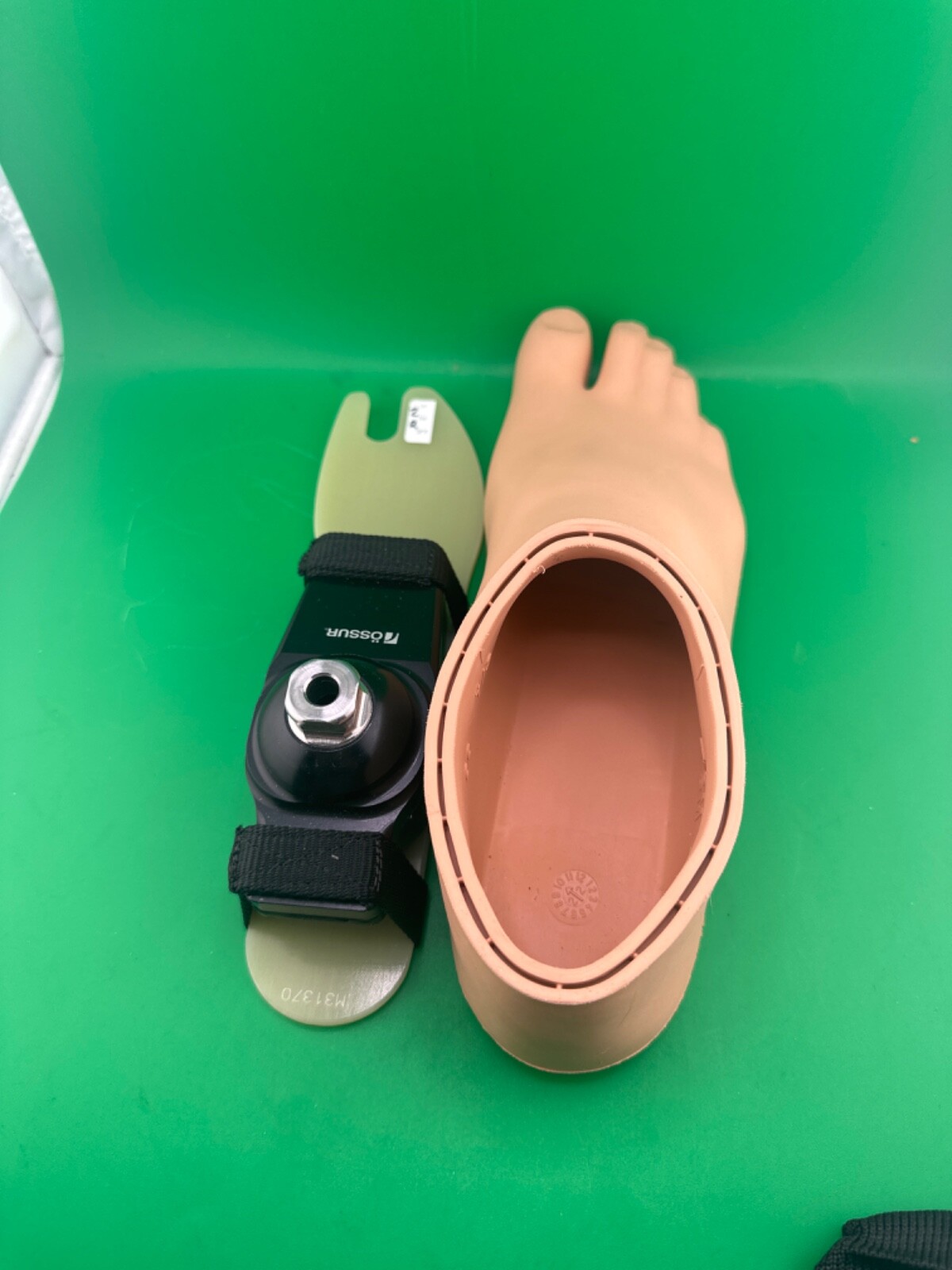OSSUR K2 Sensation Prosthetic Foot. Size 27. Category 2. Right, perfect