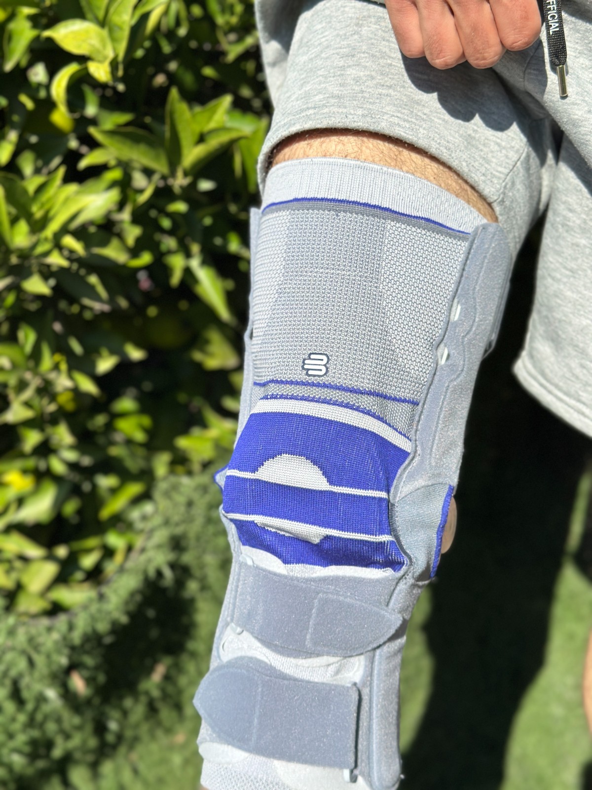 Bauerfeind Softec Genu Size 6 Right Knee Joint Brace Patella Support Sleeve