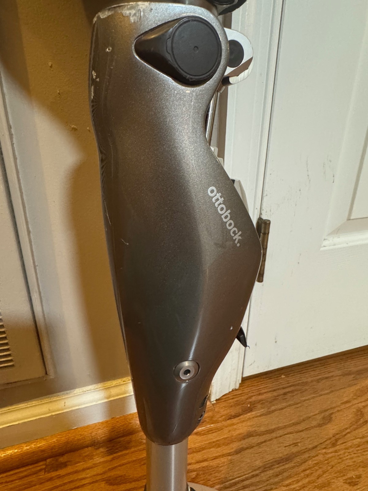 Ottobock C-Leg 3C98-3 Microprocessor Prosthetic Knee 2017 SN 4704a Above Knee