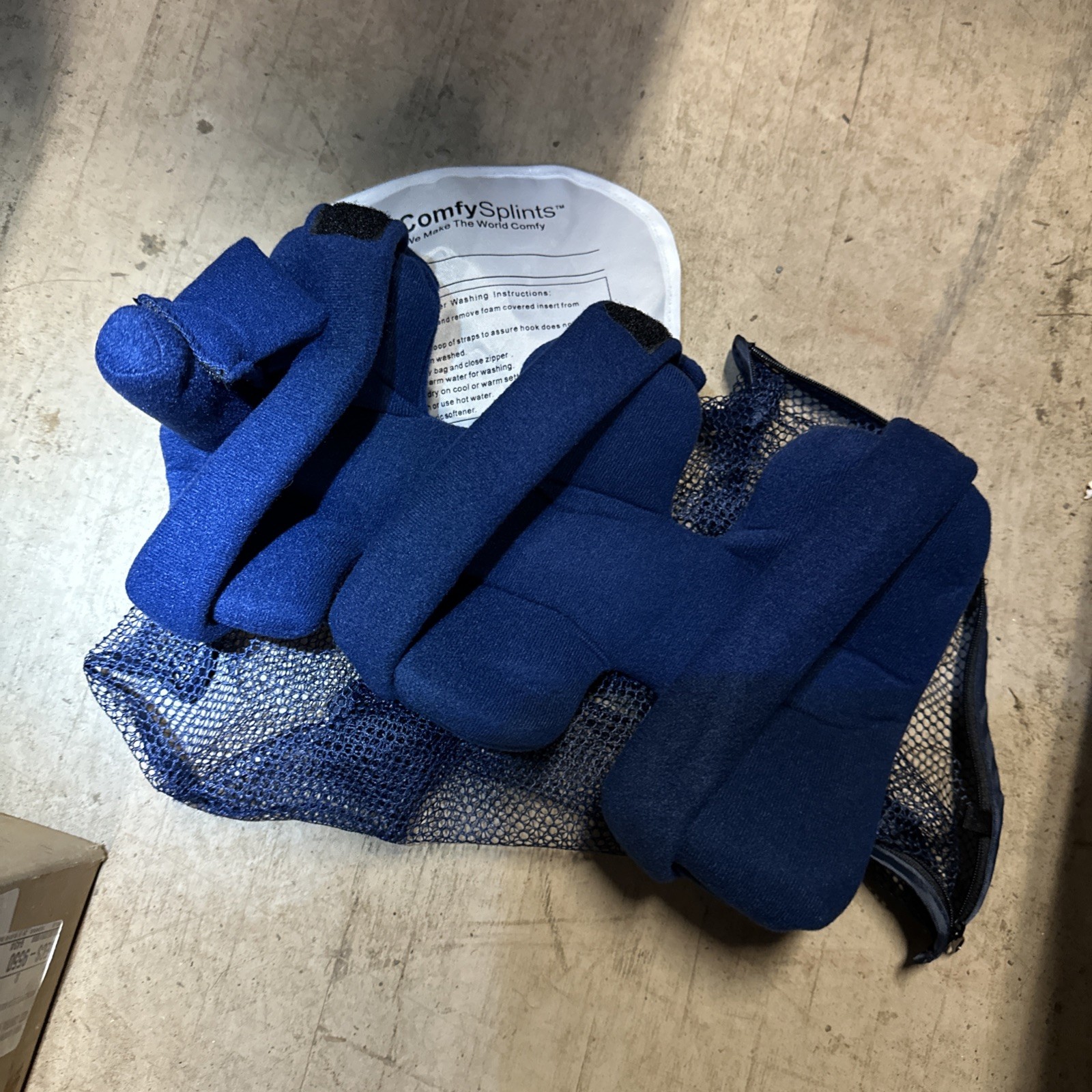 ComfySplints Hand Wrist Orthosis (Adult)Ambidextrous Navy Blue