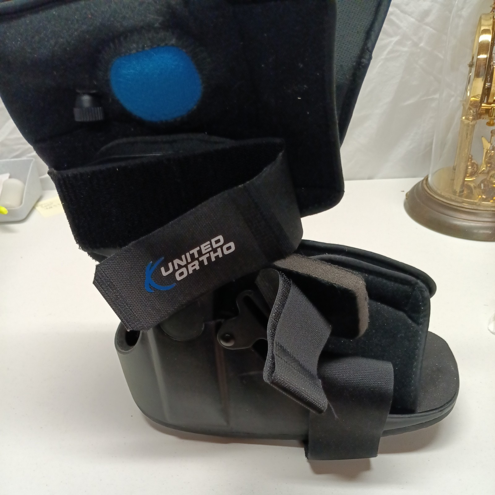 United Ortho Short Air Cam Walker Fracture Boot, Small, Black