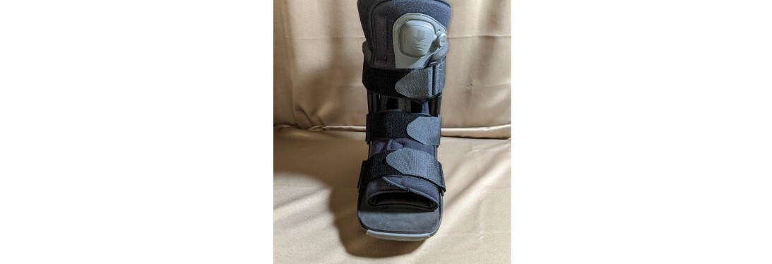 Breg SoftGait Walker Air Size Large Fits US Size 10.5 to 12.5