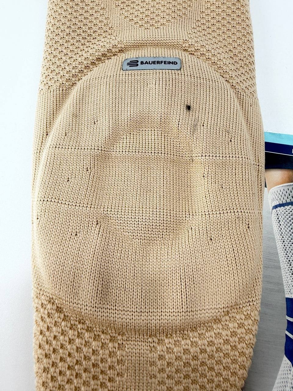 Bauerfeind GenuTrain Knee Support Brace Size 3 Nature Made Germany