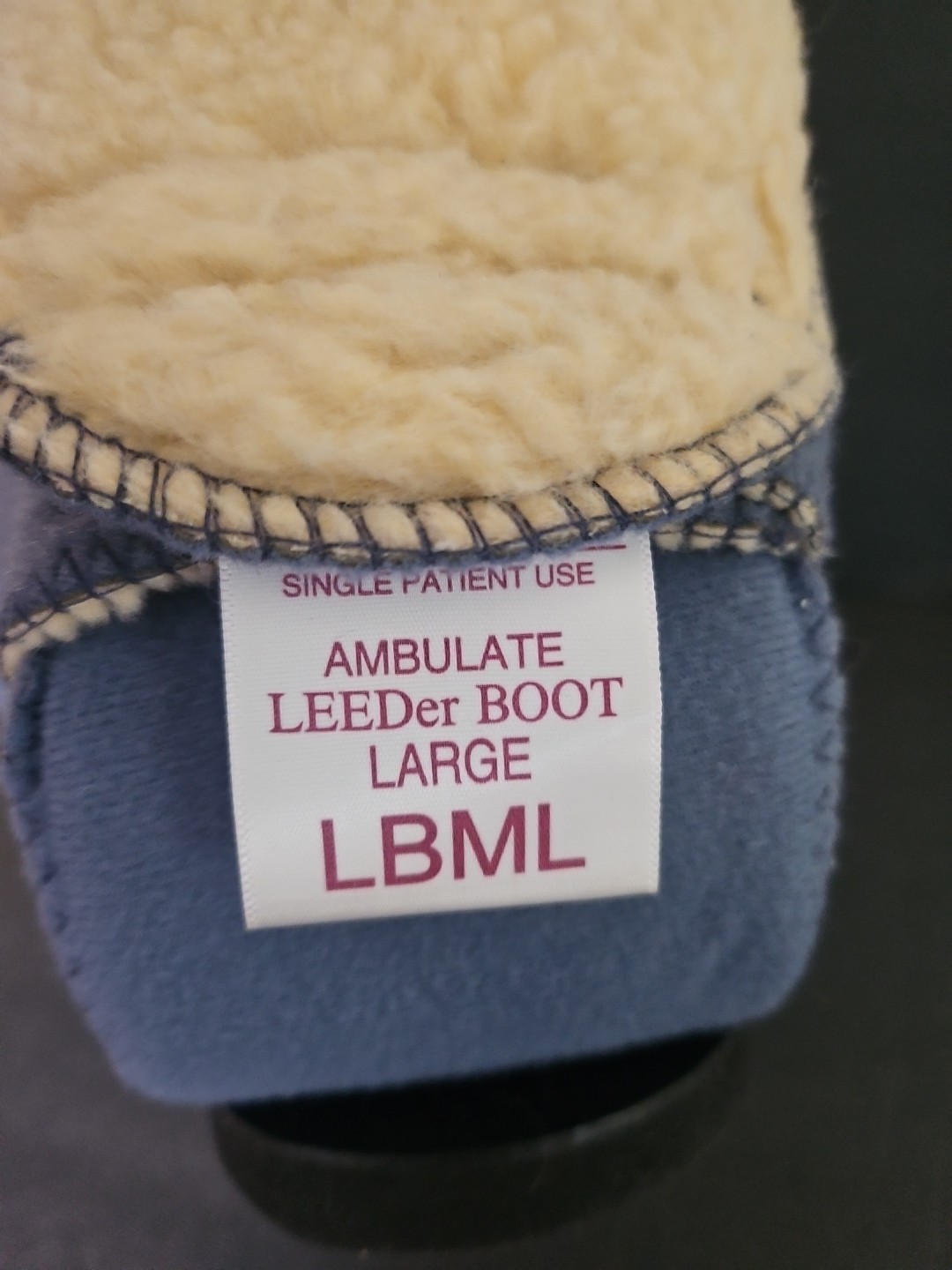LEEDer Ambulate Medical Boot Large Regular LBML Soft Fleece Lined 12″ X 12″