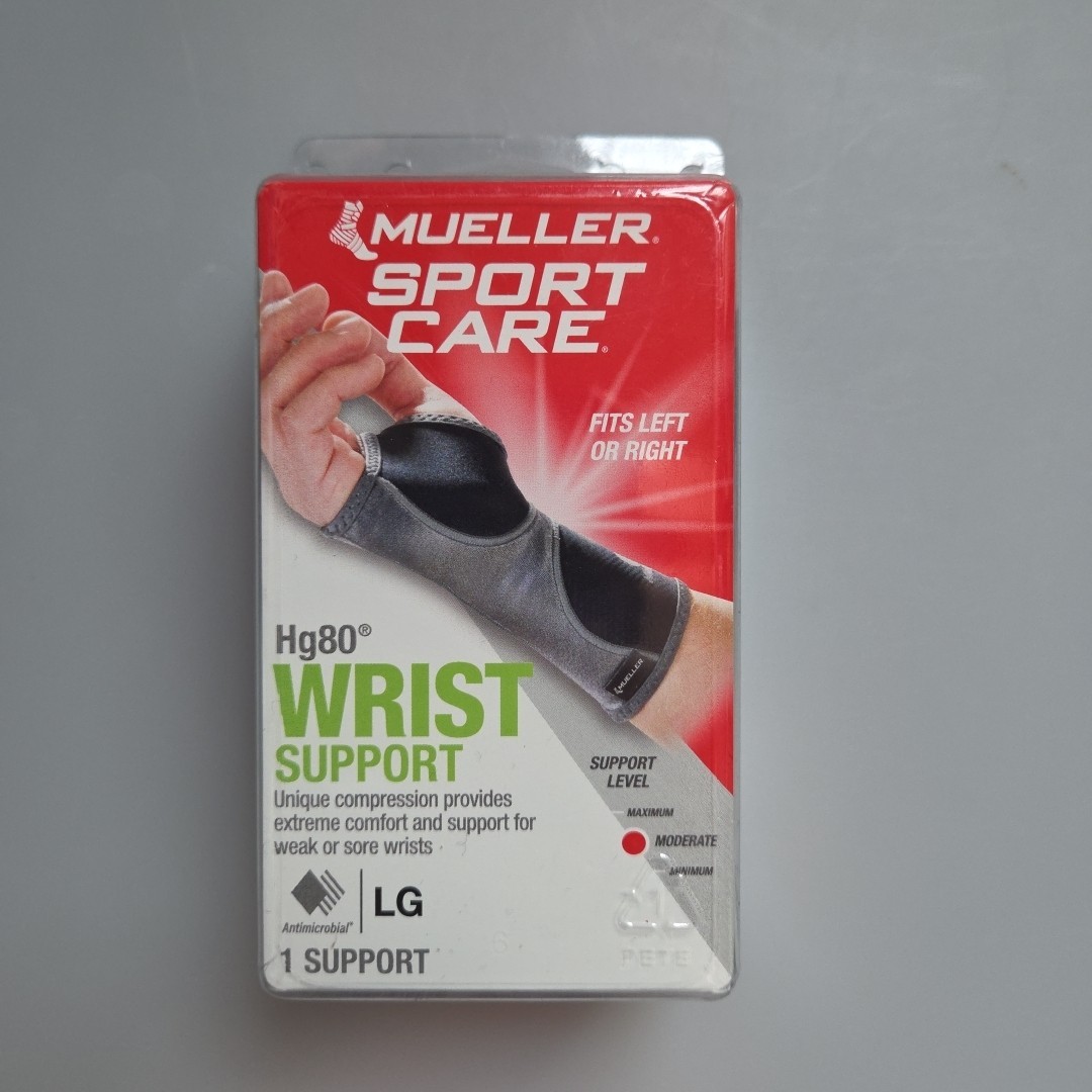 Mueller MLR Hg80 Wrist Support Brace Black Large 8.5–9.5 in Compression