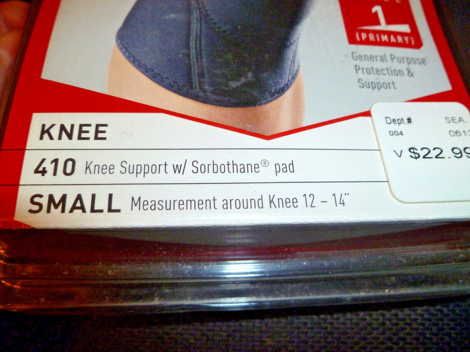 McDAVID Knee Support w/ Sorbothane Pad Small (12-14″) Level 1 Protection/Support