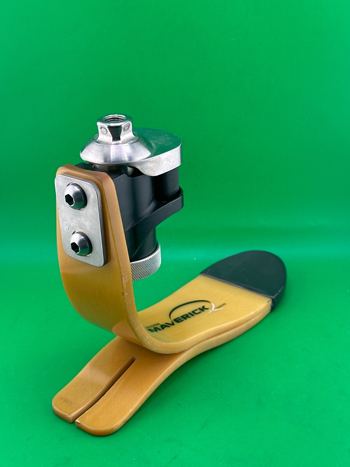 Freedom Maverick shockwave Xtreme prosthetic foot Size 28 Category 5 Excellent
