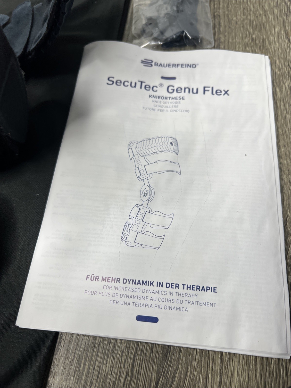 Bauerfeind SecuTec Genu Flex Knee Brace Adjustable Stabilizer Ligament 3 Right