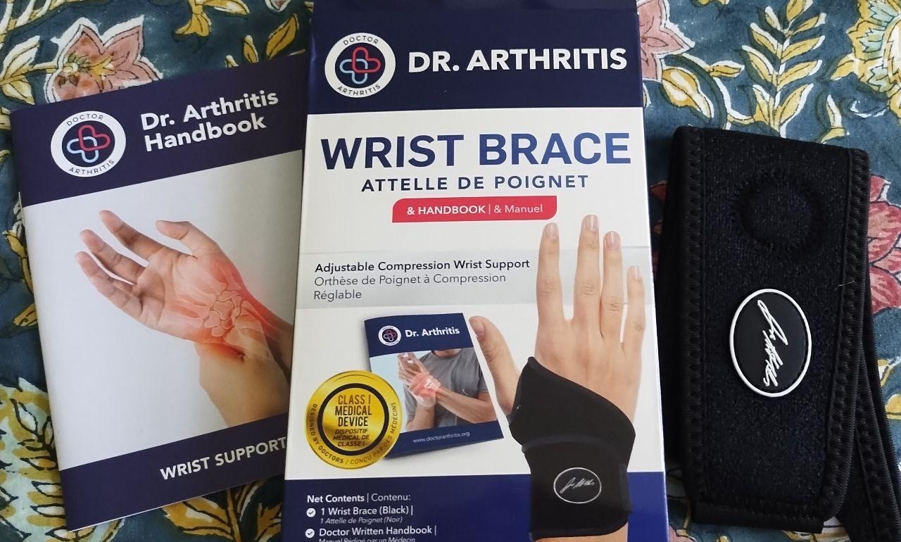 Dr. Arthritis Doctors Developed Copper-Lined Wrist Support – Black