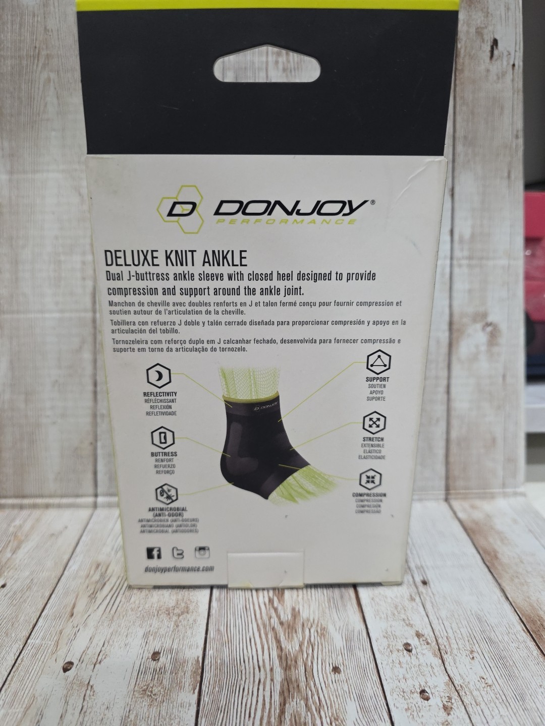 DonJoy Performance 🦶Size M Medium 12″-13″ Lace-Up Ankle Brace Stabilizer $29