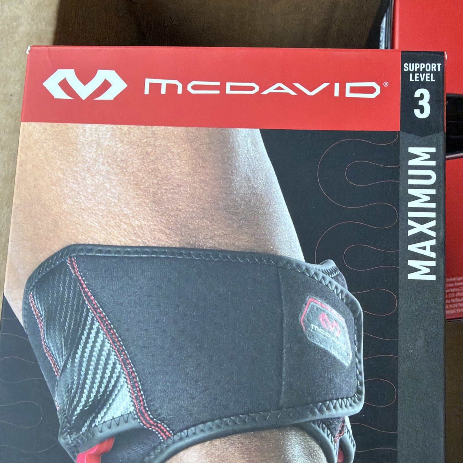 Mcdavid Level 3,Knee over wrap Brace with Hinges joint size small 12.5-14.5