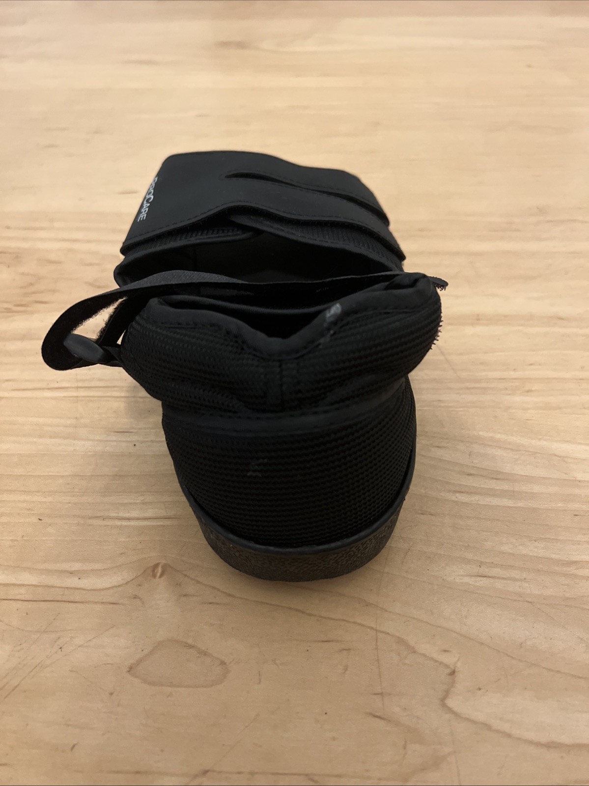 ProCare Squared Toe Post-Op Shoe Size: Small ( Wear on the left or right )
