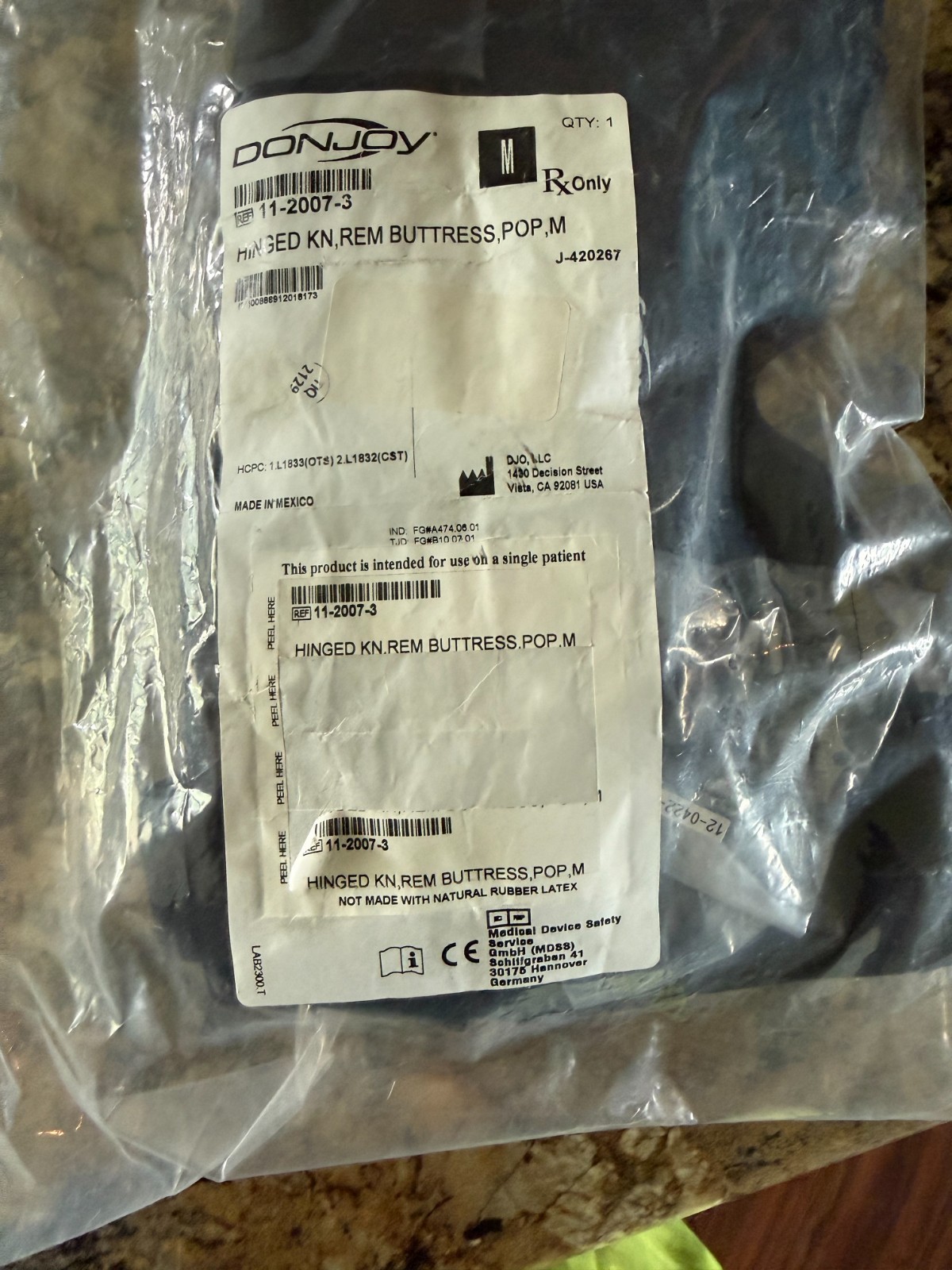 NIB DonJoy Hinged Knee Brace with Removable Buttress & Popliteal Cutout – Size M