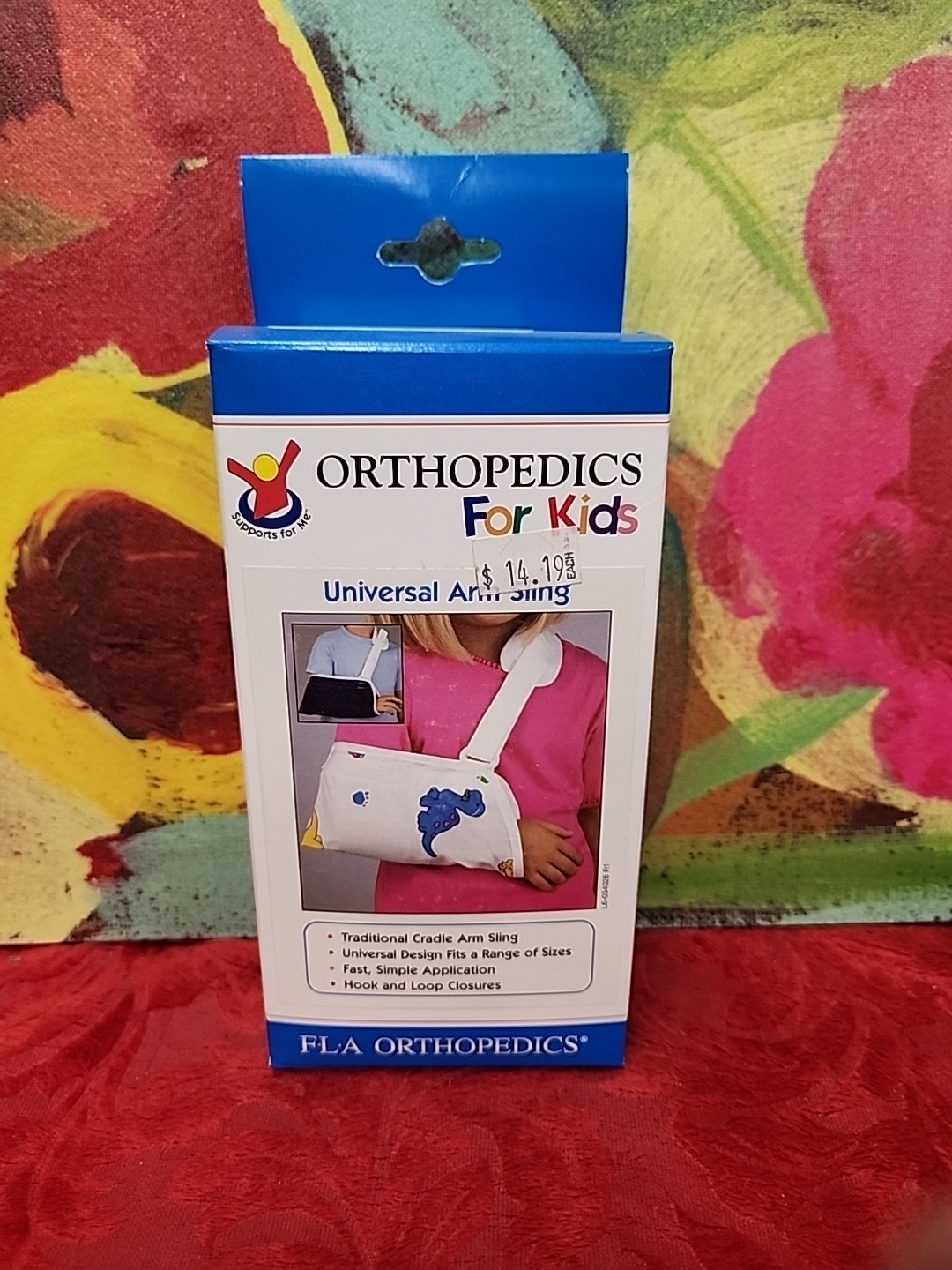 FLA Orthopedics Universal Cradle Arm Sling Pediatric Kids Youth Size New In Box