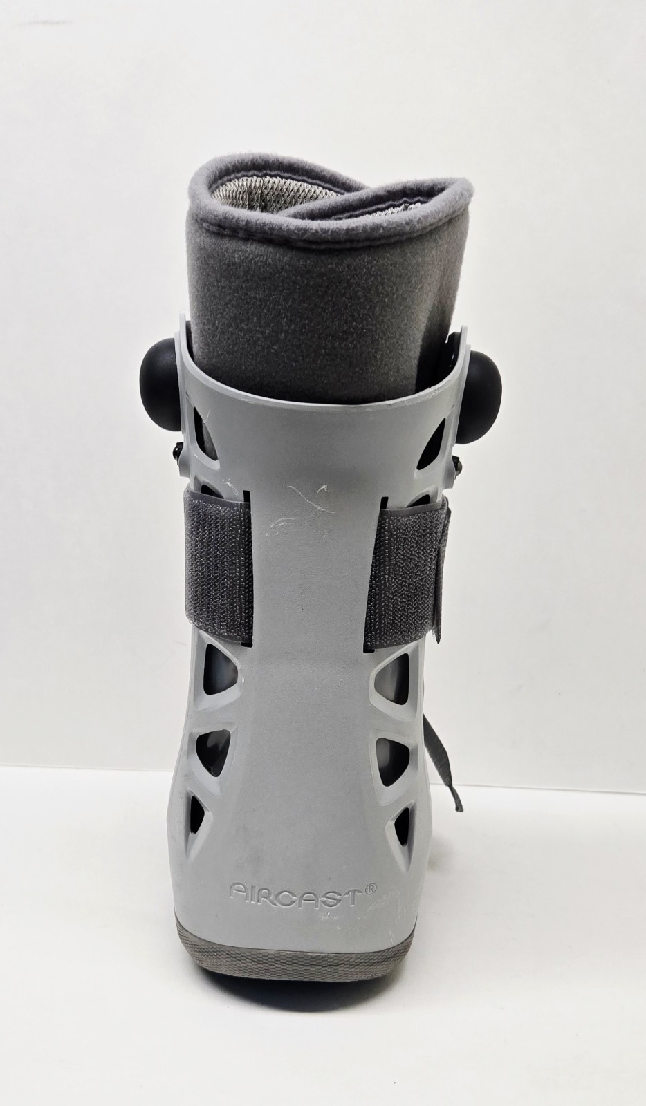 Aircast Airselect Softstrike Short Style Walker Brace Walking Boot Size Small