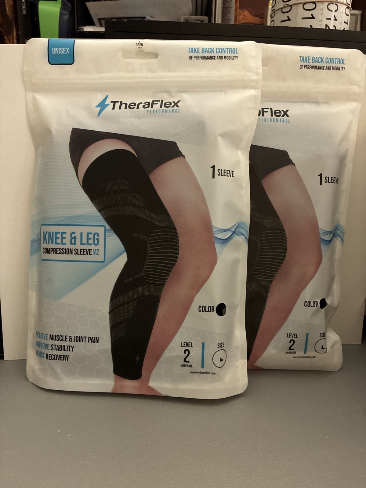 TheraFlex Performance Compression Sleeve V2 Knee & Leg Unisex Large, 2 Sleeves