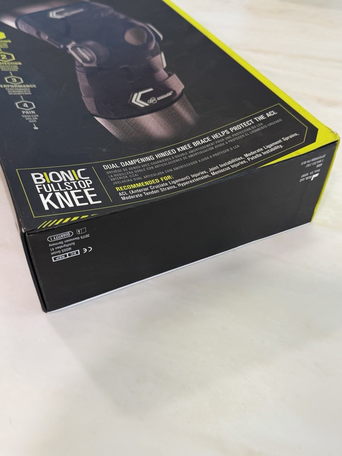 DonJoy Performance Bionic Fullstop Knee Brace – Size Medium (Fits Left or Right)