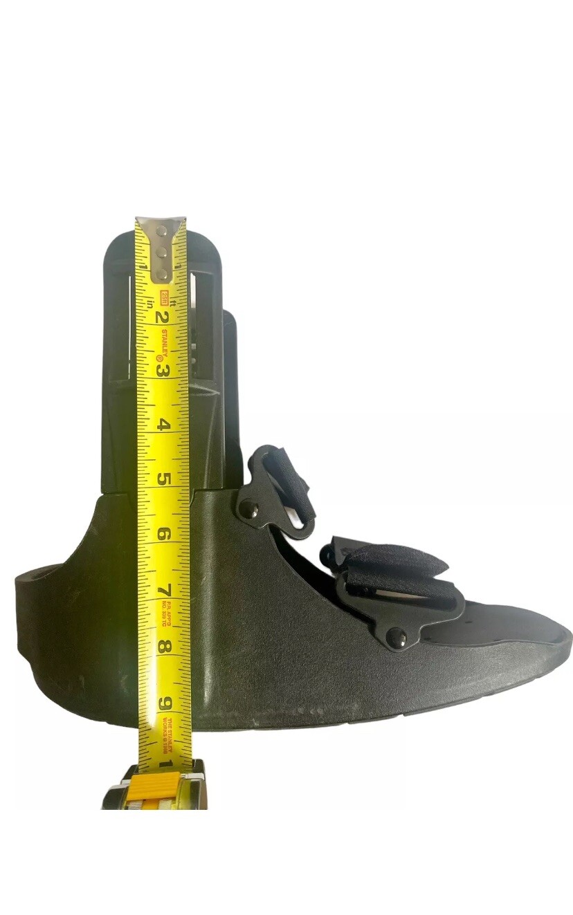 United Ortho Medium Right Foot Low Profile Ankle Foot Boot Shell Only