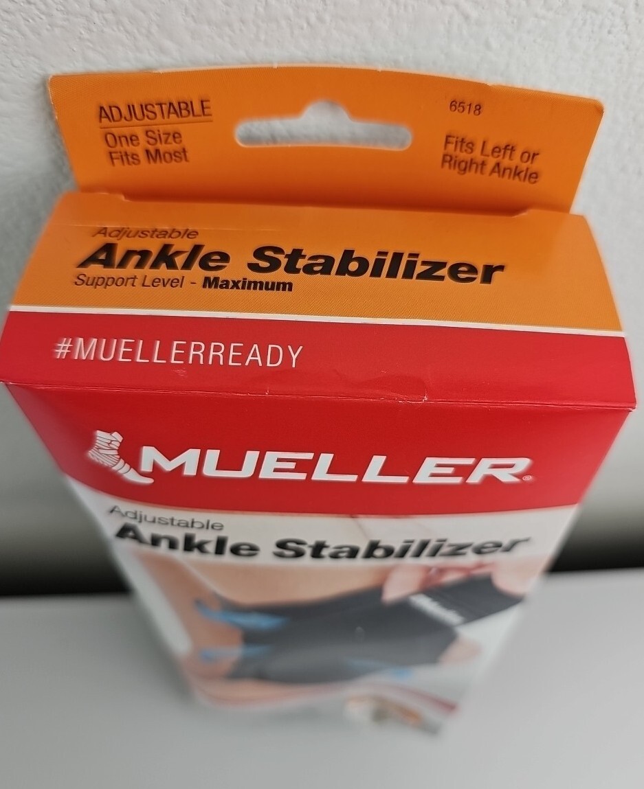 New Mueller Adjustable Ankle Stabilizer *One Size Fits Most*