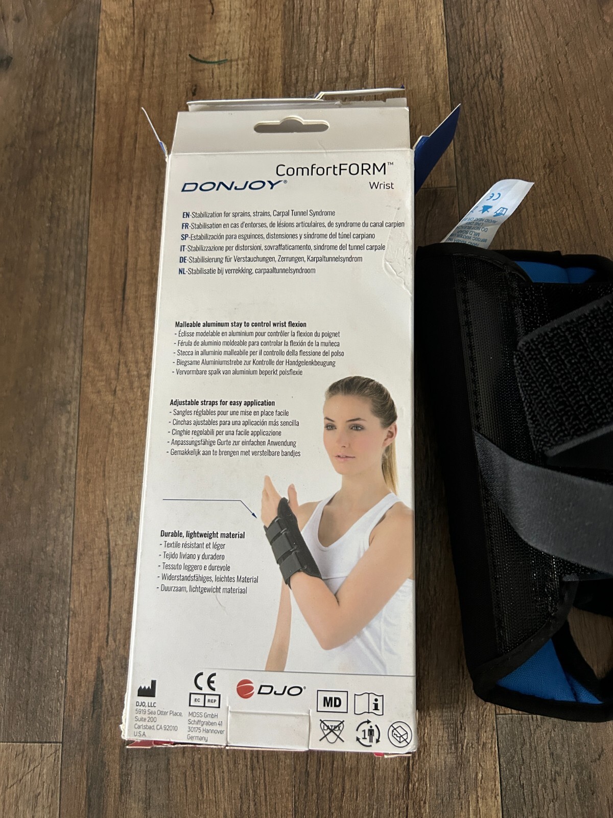 DonJoy COMFORTFORM WRIST 97833-Small Right