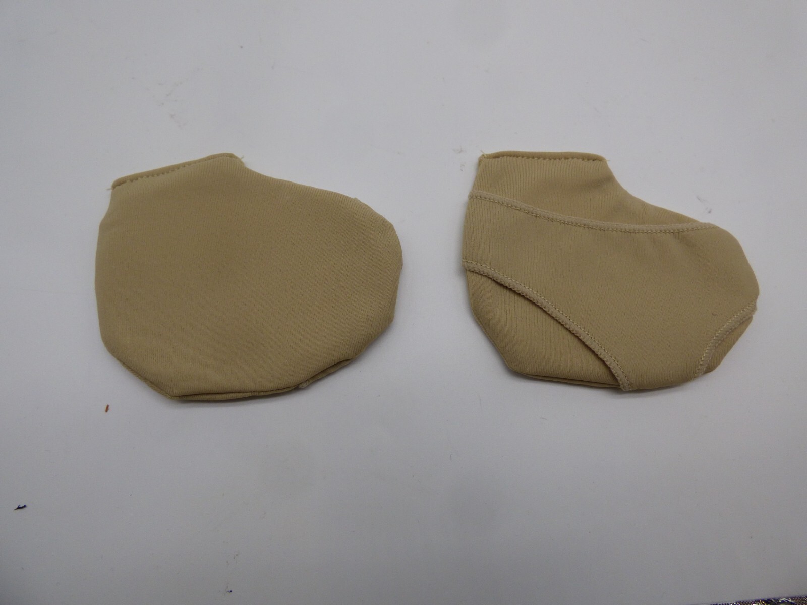 OptiTurn LP Women’s Ball of Foot, Metatarsal cloth-covered gel pads.