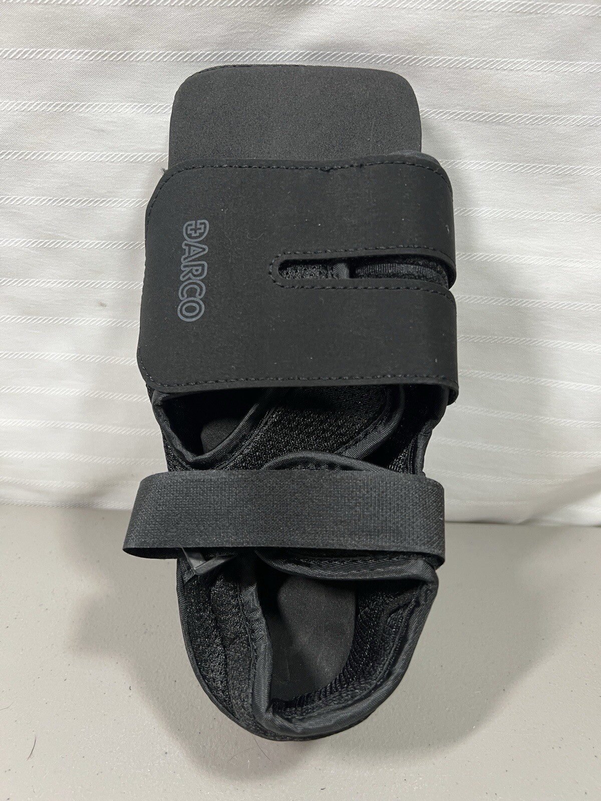 NEW DARCO Women’s SMALL Square Toe Black Medical Surgical 9.75” Shoe-MQW1B