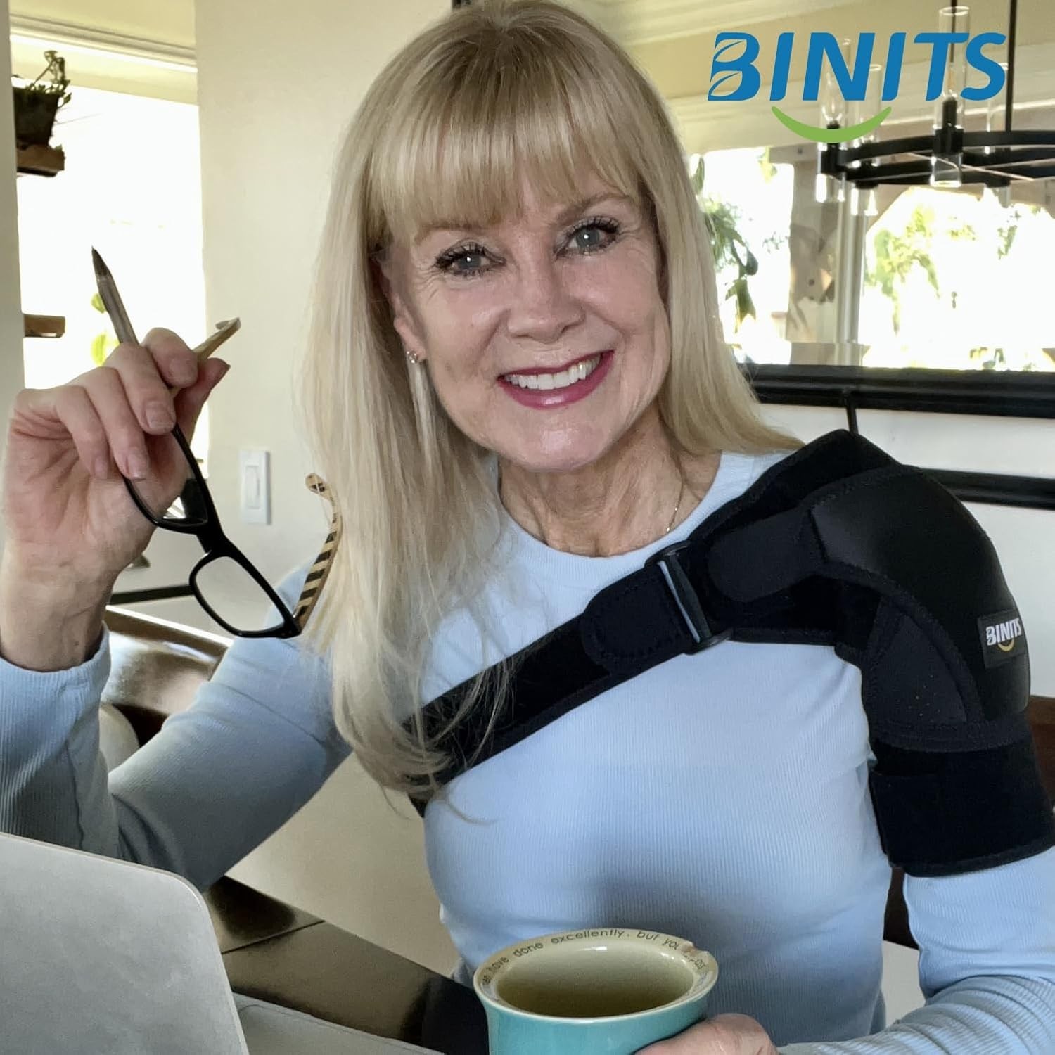 SHOULDER BRACE ROTATOR CUFF PAIN RELIEF SUPPORT
