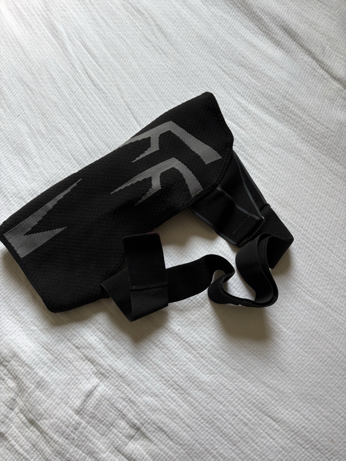 Anaconda Fightwear Shoulder Brace (Large) -Rotator Cuff Compression Support