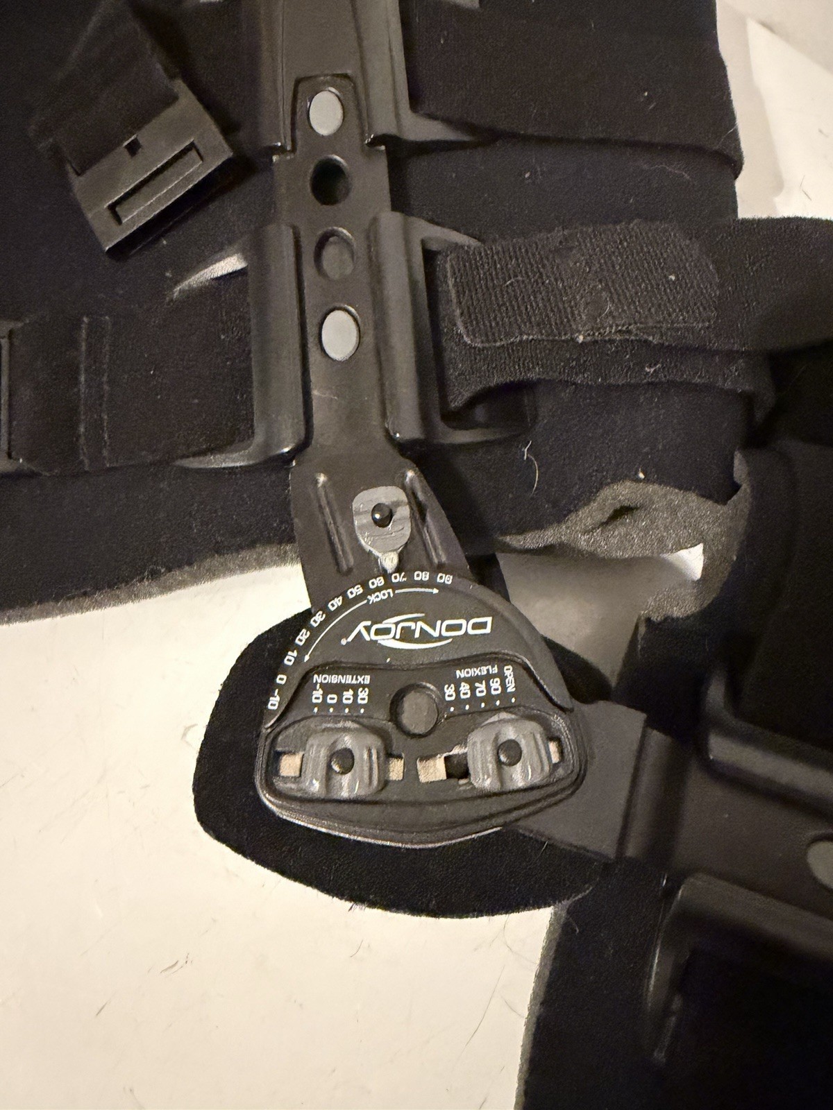 DonJoy ROM Post Op Hinged Knee Brace Adjustable Orthopedic One Size