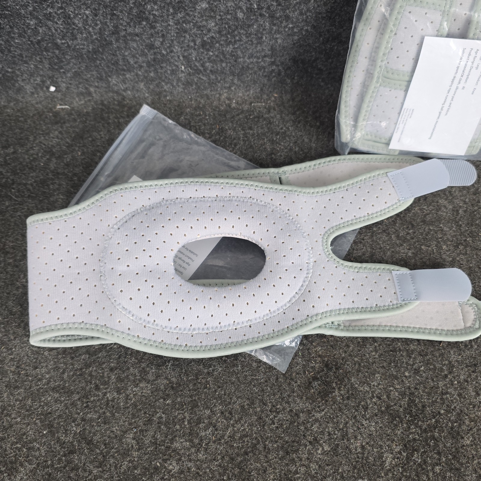 Lot Of 2 Wellnee Compression Knee Braces. Cloth, Silicone Pad, Hook & Loop