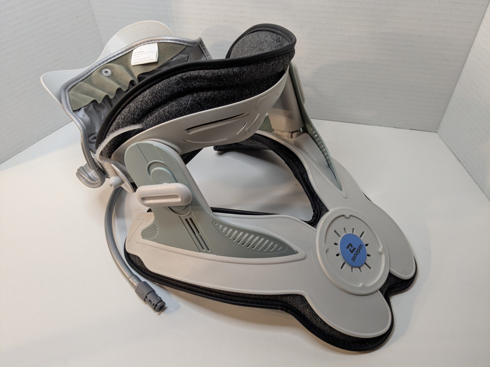 Cervical Neck Traction Device (Adjustable, Inflatable, Pain Relief) New In Box