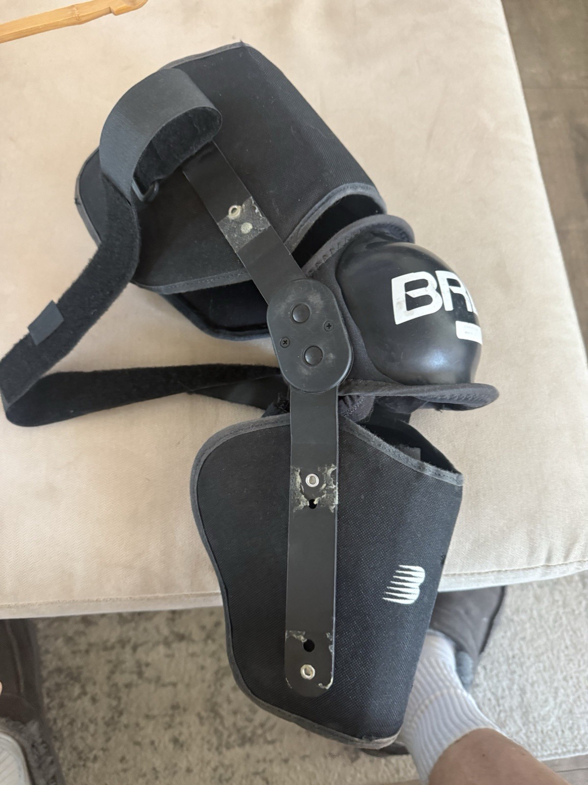 Breg Knee Brace Knee Cap Protector ACL MCL Size L/ XL