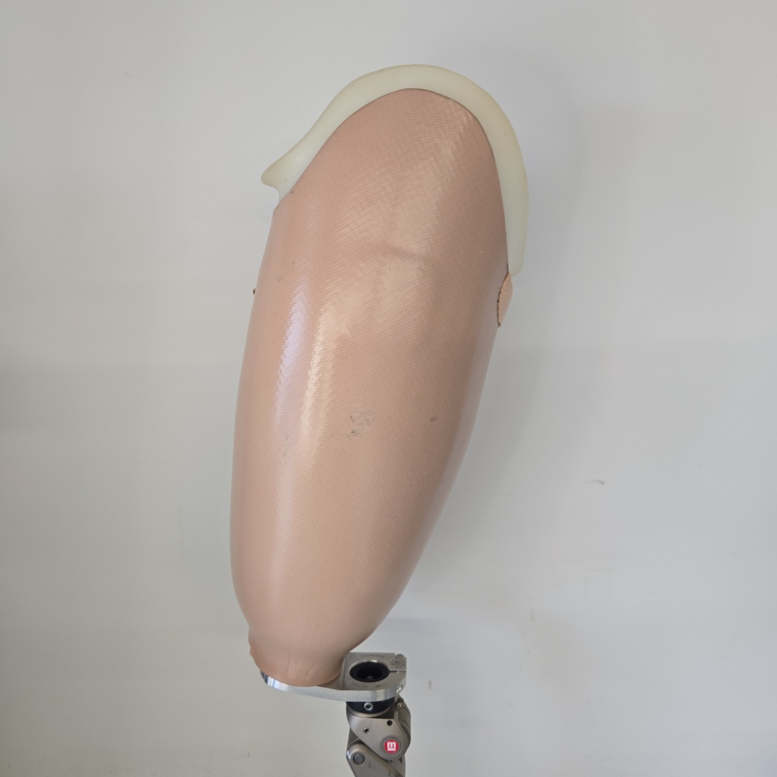 Prosthetic Above The Knee Leg – Left Leg Ossur MEDI Foot Knee