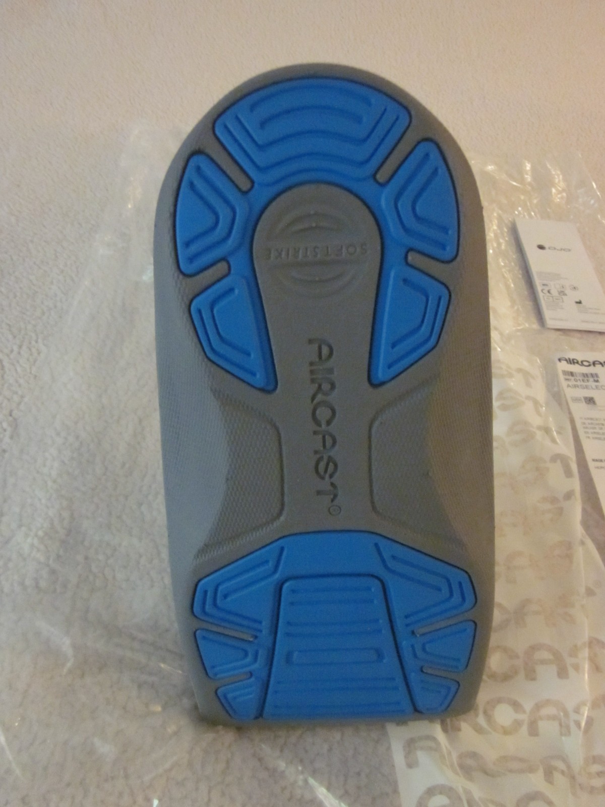 AIRCAST AIRSELECT STANDARD MEDIUM 01EF-M