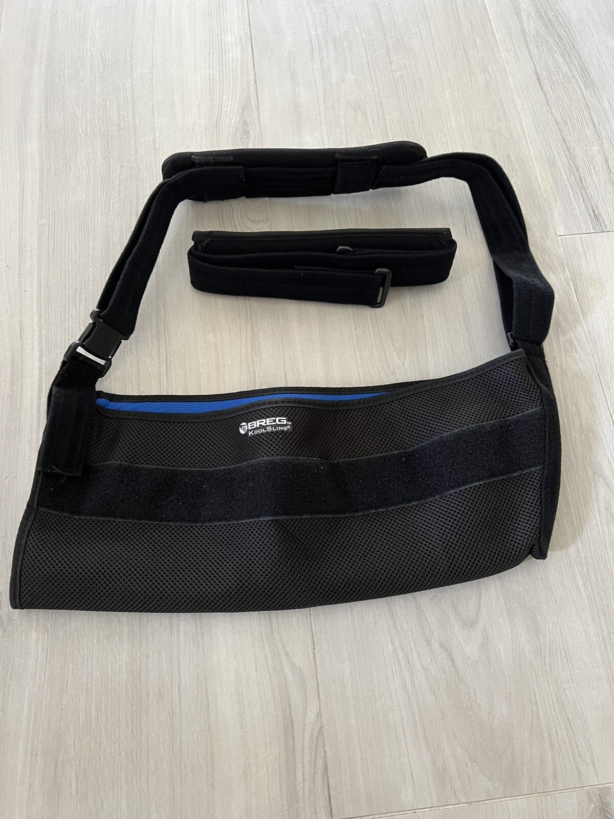 Breg Kool Shoulder Sling Black and Blue Soft