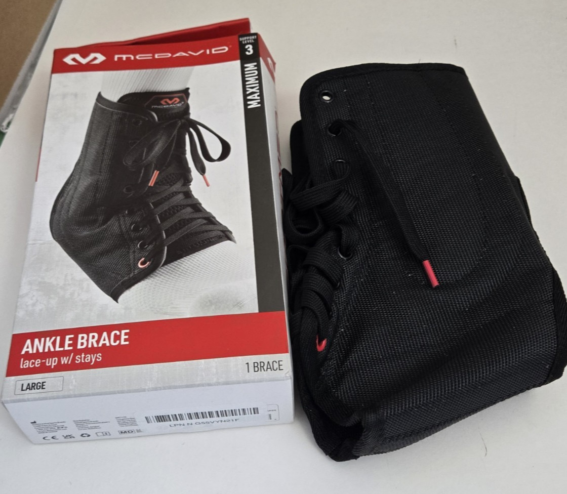 McDavid Lightweight Ankle Brace Lace Up Maximum Support 3 Large M 11-13 W 12-14