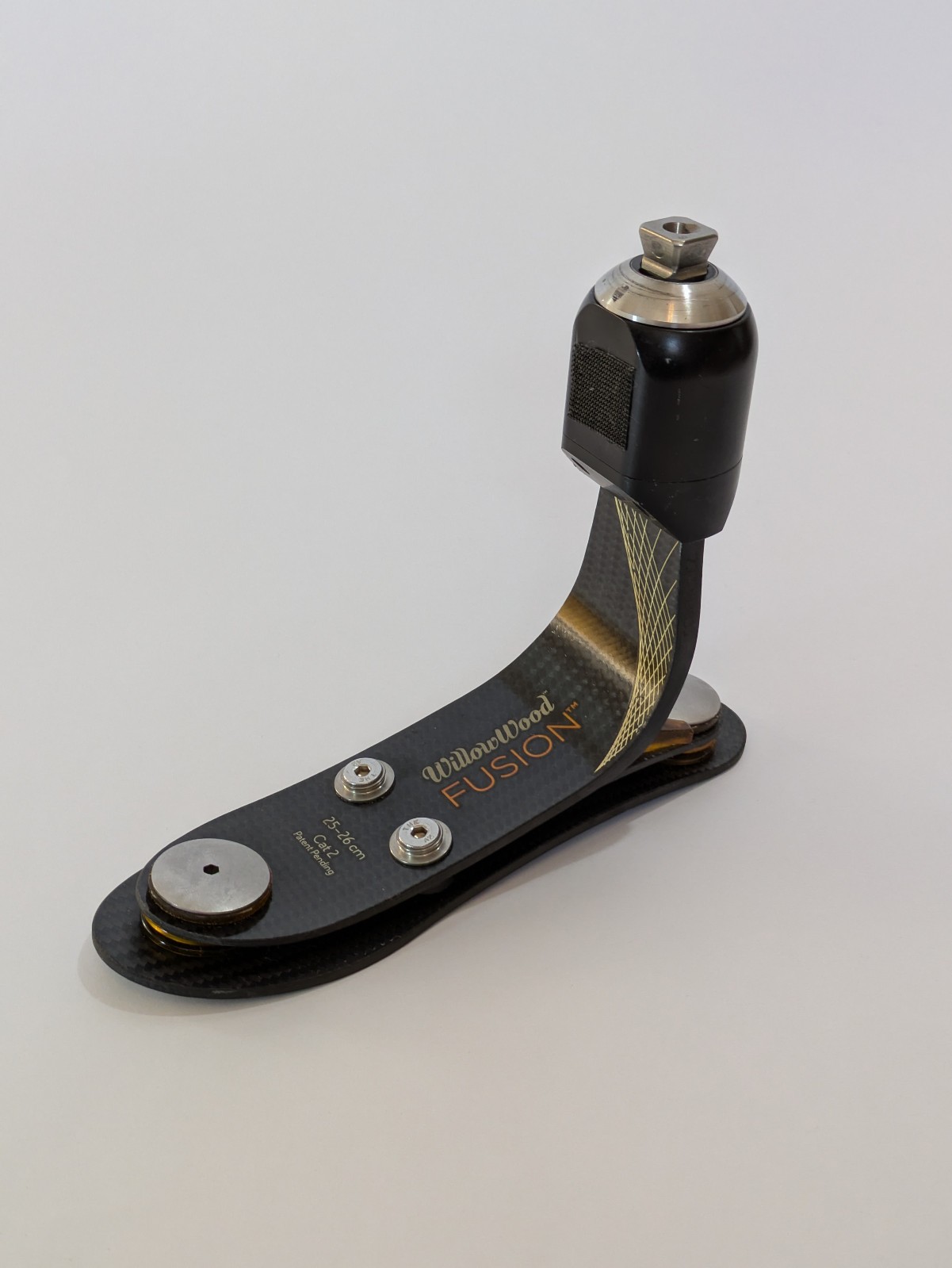 WillowWood Fusion Prosthetic Foot Size 25-26 CAT 2 with rotating pyramid adapter