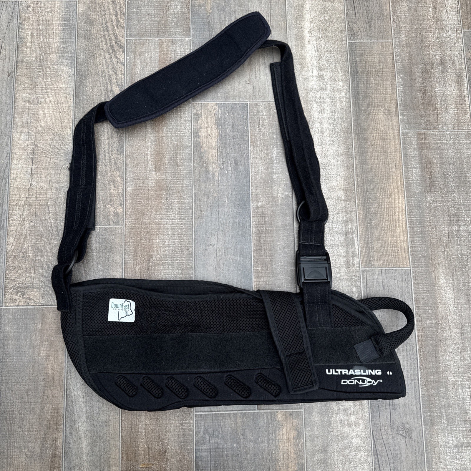 DONJOY UltraSling III Shoulder Support Sling Preowned Great Condition Large