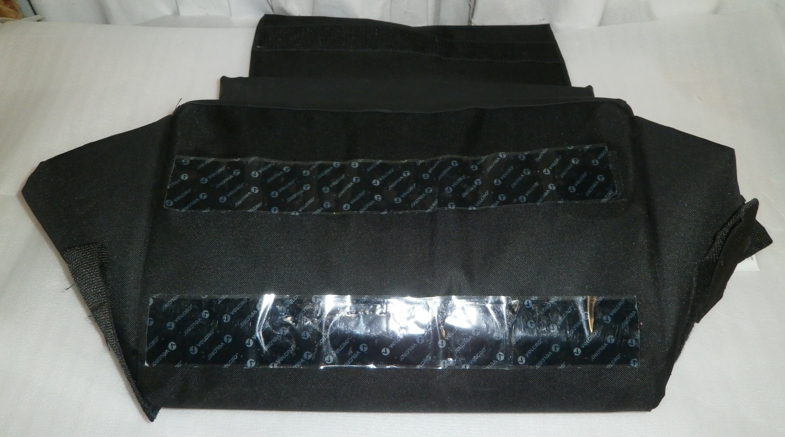 BLAKE GEL FOOT REST BOX 18X12 ” VERY GOOD CONDITION
