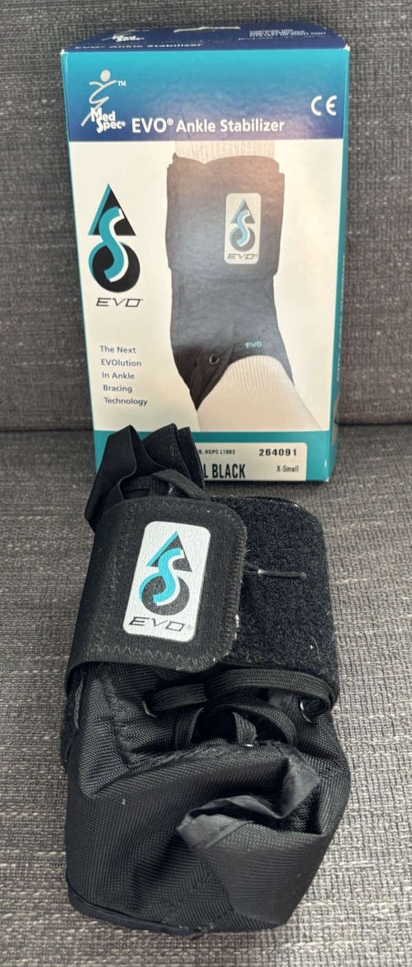 Med Spec EVO Ankle Stabilizer Brace Extra X Small Black 264091 Very Nice W/ Box